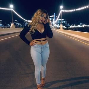 Meet your Posher, Armida